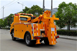 永昌高速路拖车费